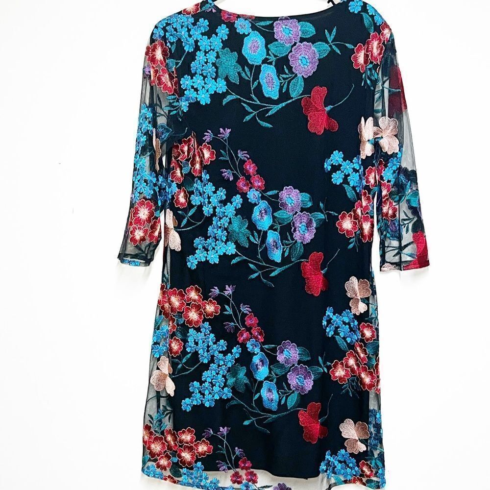 Caroline Rose Trapeze Style Mesh Embroidered Floral Designer Dress Ladies Sz M